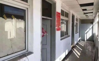 如何经济实惠且稳定地申请网站域名和空间