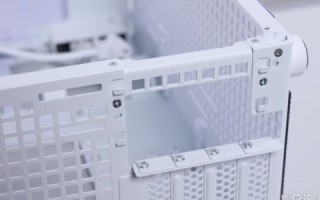 100元以下高性价比虚拟主机，300M稳定空间的选择与解析