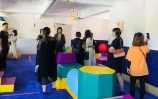 普泽云，重塑教育版图，开启智能学习新时代