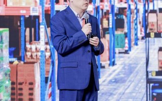 世纪香港主机，打造稳定高效的在线平台，引领数字化转型新风尚