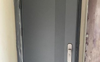 搬瓦工的日常，搬运、堆积与施工技艺的深度解析
