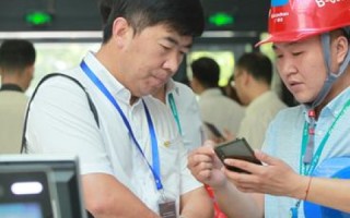 力拔主机，探寻电脑硬件的极限与运维的智慧