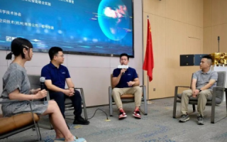 蓝竹云，一颗冉冉升起的科技新星
