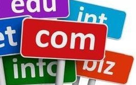 现在注册一个网站COM或CN域名的费用解析