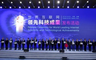 天天向上官网，助力你梦想翱翔，成就卓越未来