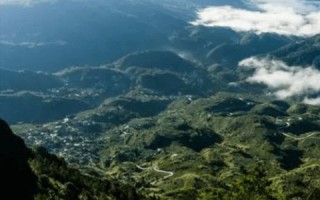 爱夏互联，连接梦想与现实的桥梁
