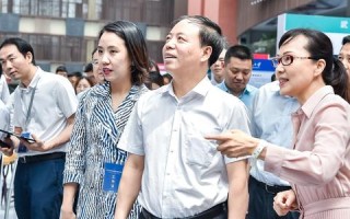 火凤凰云，从概念到实践的云计算新方法
