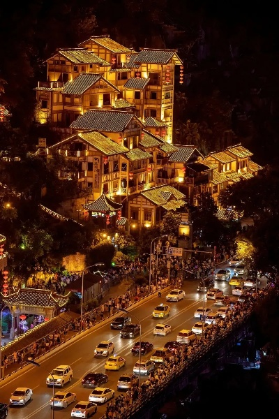 重庆热线，探秘山城的文化底蕴与旅游魅力