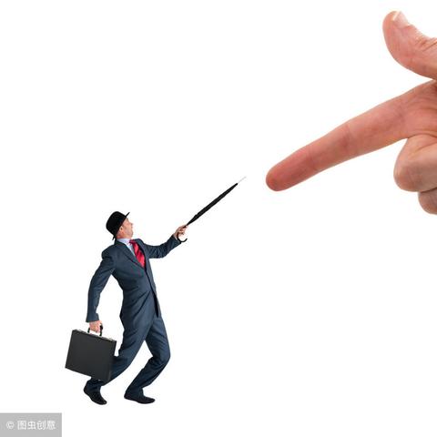 探索域名过期后的世界，从万网查询到重新注册的奥秘