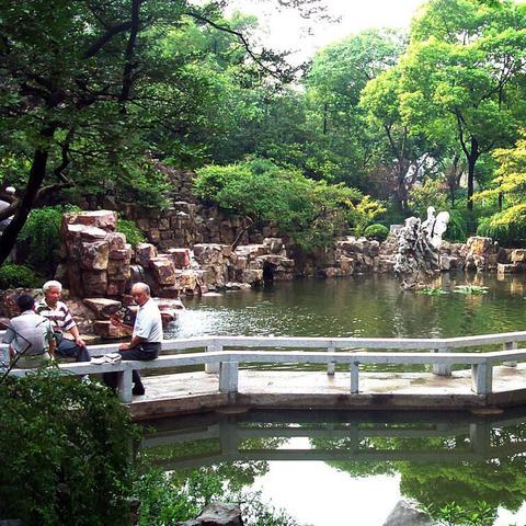 哪里可以申请免费空间？