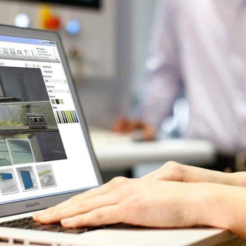 我需要建立一个地级域名网站，需要支付费用吗？如何建站？