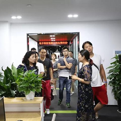 深耕数字世界，久久互联如何成为互联网行业的佼佼者？