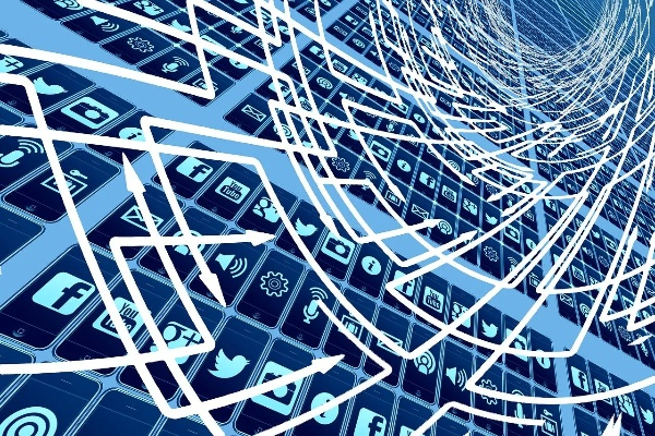 深入剖析，互联CC网络在现代社会的应用与影响