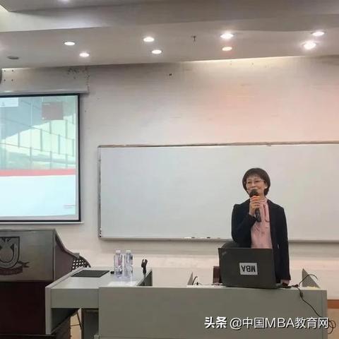 全球数据时代，探讨四海数据官网在数字化转型中的角色与重要性