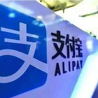 见云网域名注册续费怎么样？深度解析与体验分享