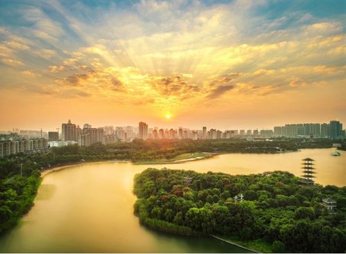 美景互联，探索无限风光，共筑数字时代的美好图景