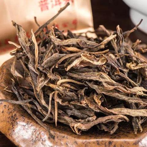 域名问题与公司外包转型，网页设计外包的考量与策略