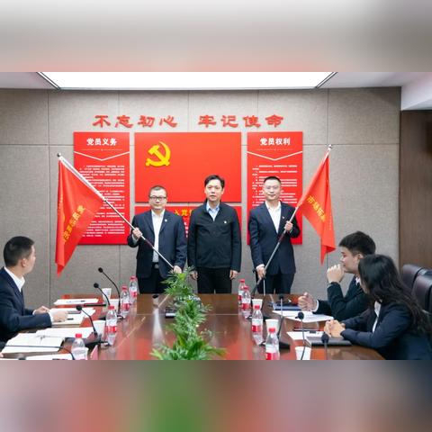 巨盈网络，打造行业稳健基石，赋能企业高效发展