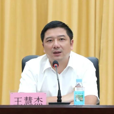 龙祥互联，可靠的网络连接，为您打造稳定高效的沟通平台