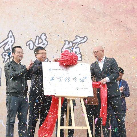多线虚拟主机，普及型与企业型的差异解析