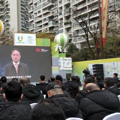 免费注册域名并送空间，打造个人或企业网站的绝佳选择