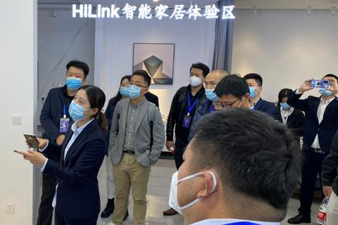 中易互联评测，打造网络数据互动新体验