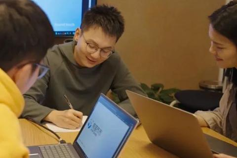 Com是哪个企业邮箱的域名后缀，解析与探讨