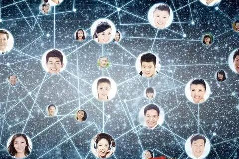 哪里能申请到免费的虚拟主机带域名的能直接建论坛的那种