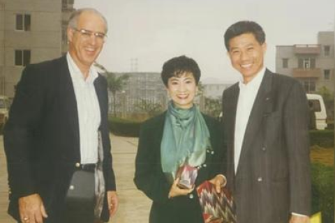 香港数据湾，数字浪潮塑造的新经济版图