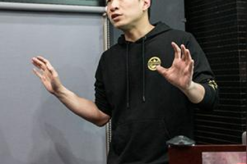 如何避免网站自动转向到我绑定的域名？