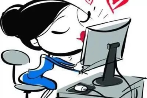 买域名被骗了怎么办？心血来潮想要做一个小网站送给女朋友