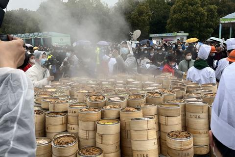 亿遮天下，探索共享经济新领域的机遇与挑战