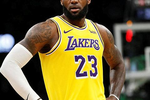 在简洁与独特性之间，选择Kobe作为英文名的考量