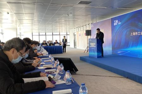 创科网络，开启数字化创新时代的领航者
