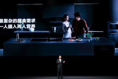 江萍月，探秘其付费空间的无限可能