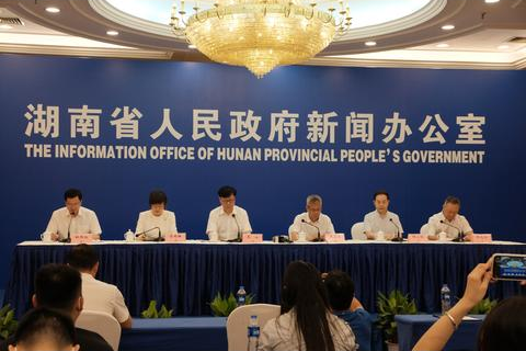 如何开启2级域名