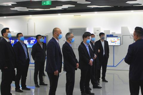 中国万维评测，互联网时代的信息化服务新标杆