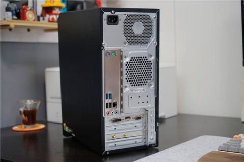 犀利评测，站长主机—高效、安全、快捷的优选工具