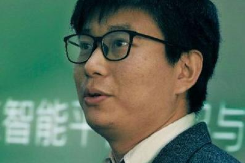 探索未来科技，碳云技术的实际应用与挑战