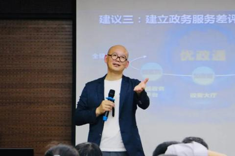 万盛云的奇妙之旅，解锁数字化办公的无限可能