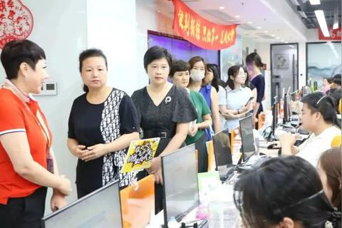 易达网络，助力企业扬帆数字海洋的便捷之舟