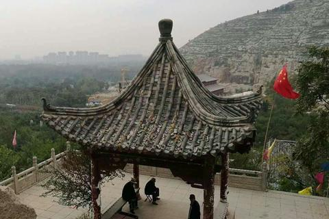 易名中国企业平台，为中小企业提供高效品牌命名解决方案