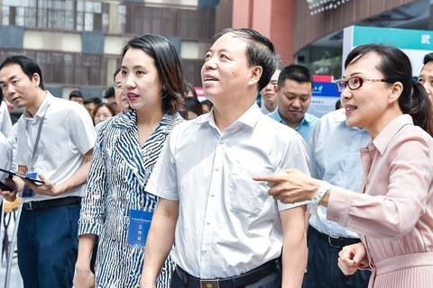 火凤凰云，从概念到实践的云计算新方法